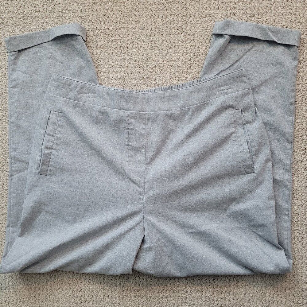 collection pimkie light blue cuffed linen-like capri pants with pockets